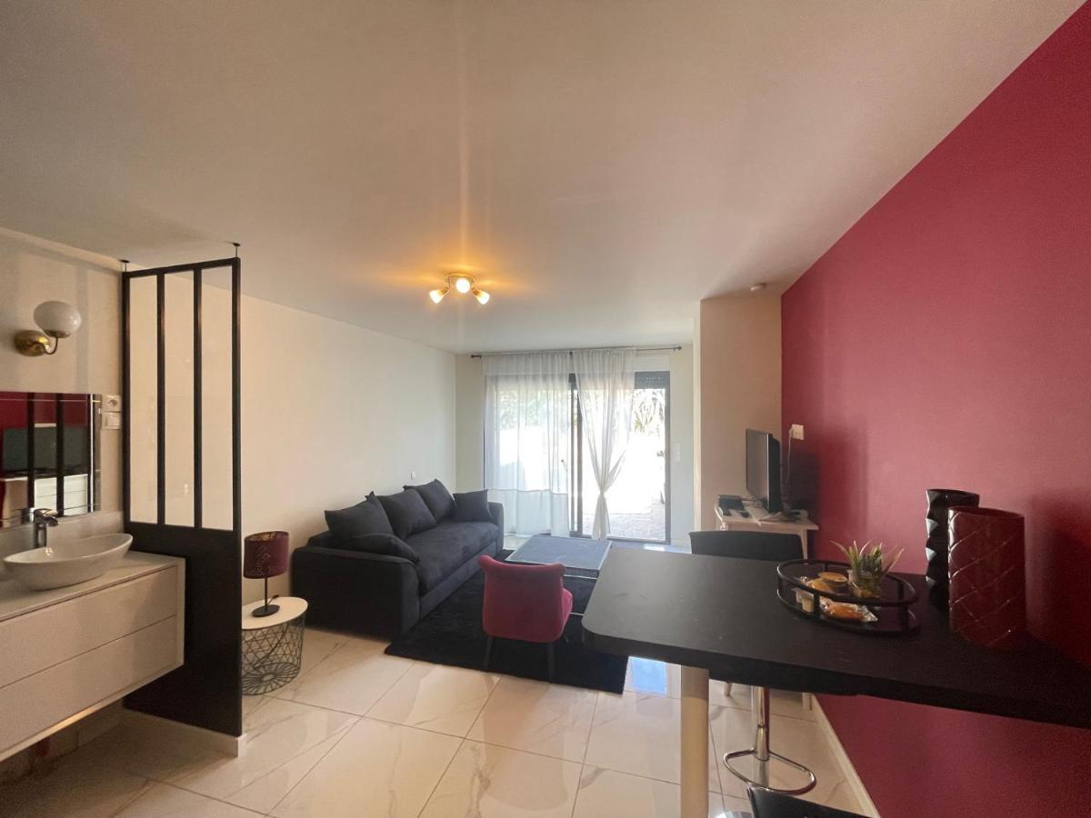 Studio Barok Proche Autoroute, Plages Et Attractions, Wifi - Tv, Calme Bessan Exterior photo