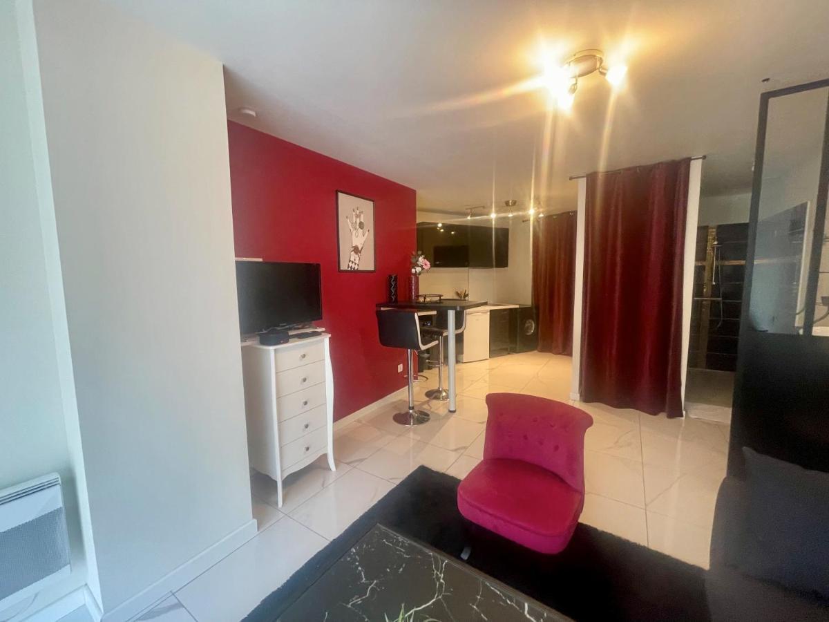 Studio Barok Proche Autoroute, Plages Et Attractions, Wifi - Tv, Calme Bessan Exterior photo